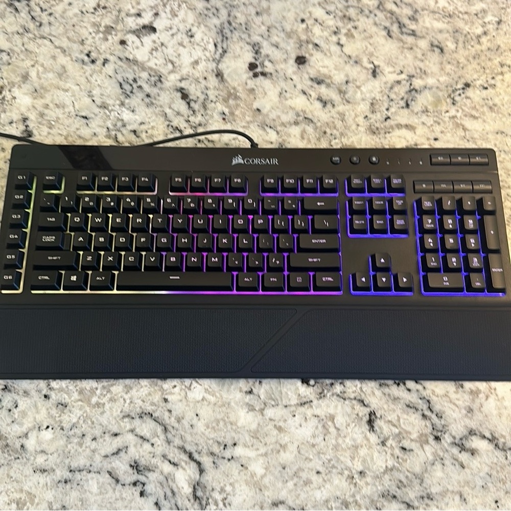 Corsair K55 RGB Gaming Keyboard – Excellent Condition